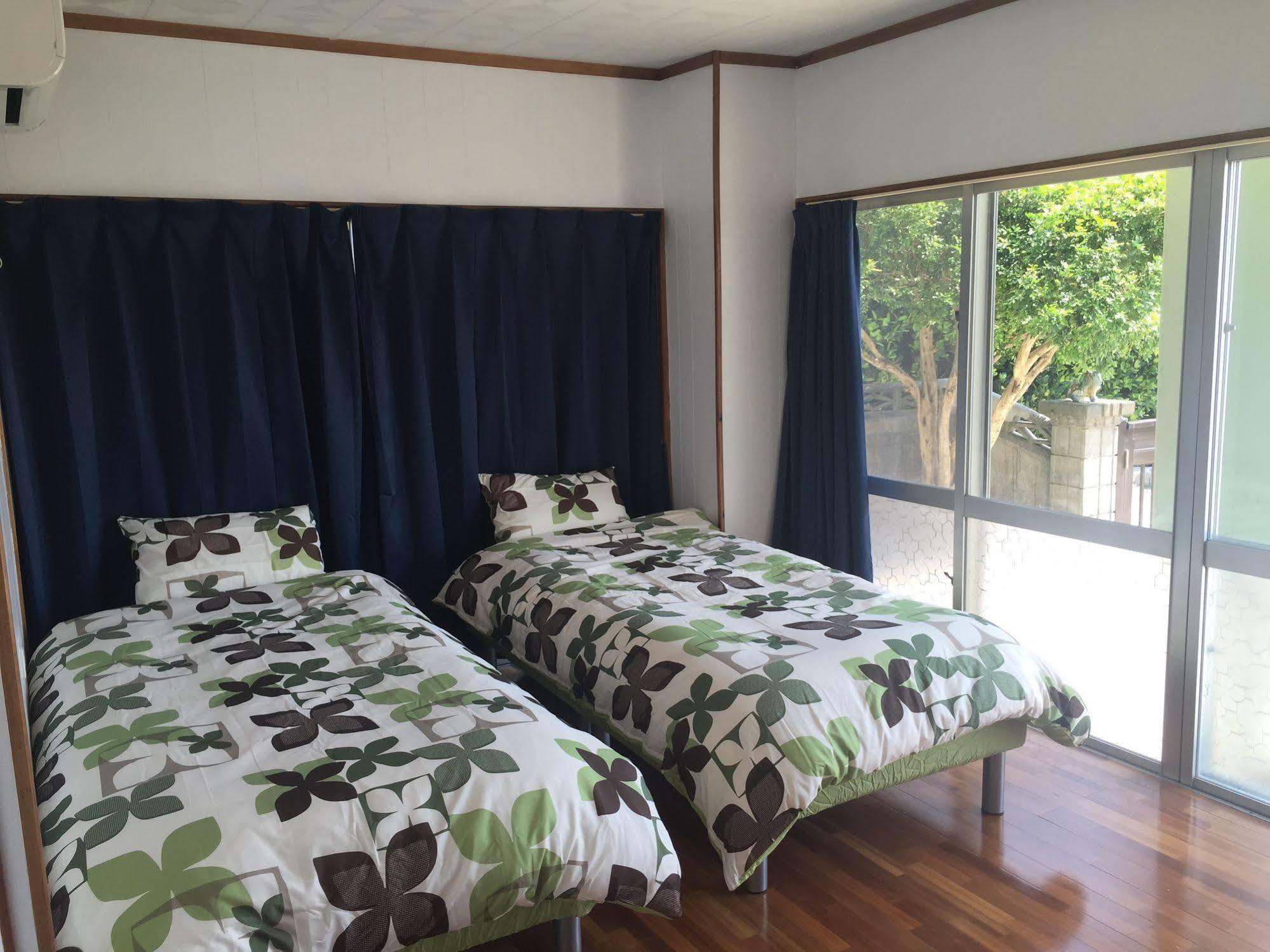 Guesthouse Seagull Village Motobu Dış mekan fotoğraf