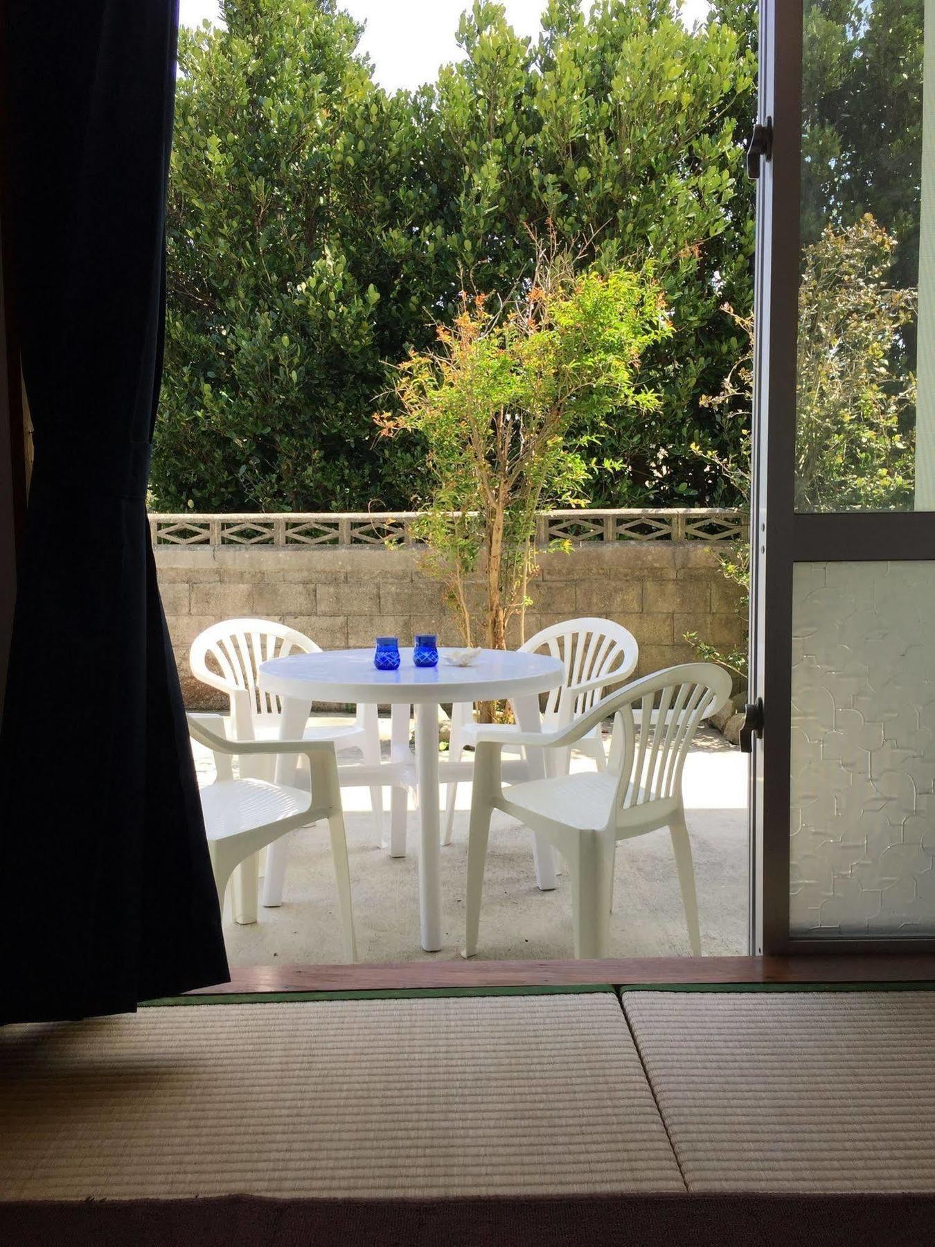 Guesthouse Seagull Village Motobu Dış mekan fotoğraf